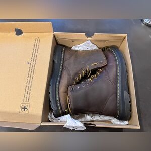 Dr. Martens Crewson DARK BROWN - Women’s 9 / Men’s 8 Crazy Horse 31368201 - NEW